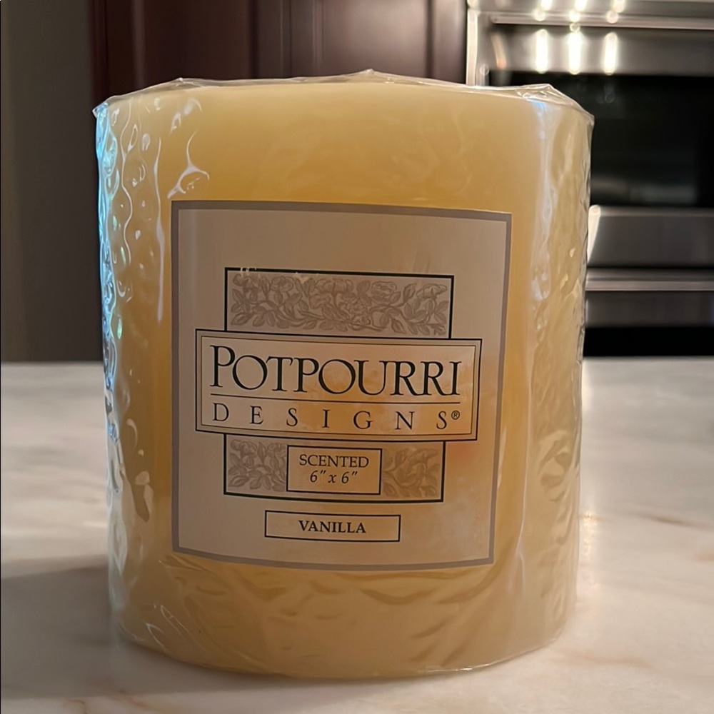 Potpourri Designs Vanilla Scented 6” x 6” Three-Wick Candle - Cream